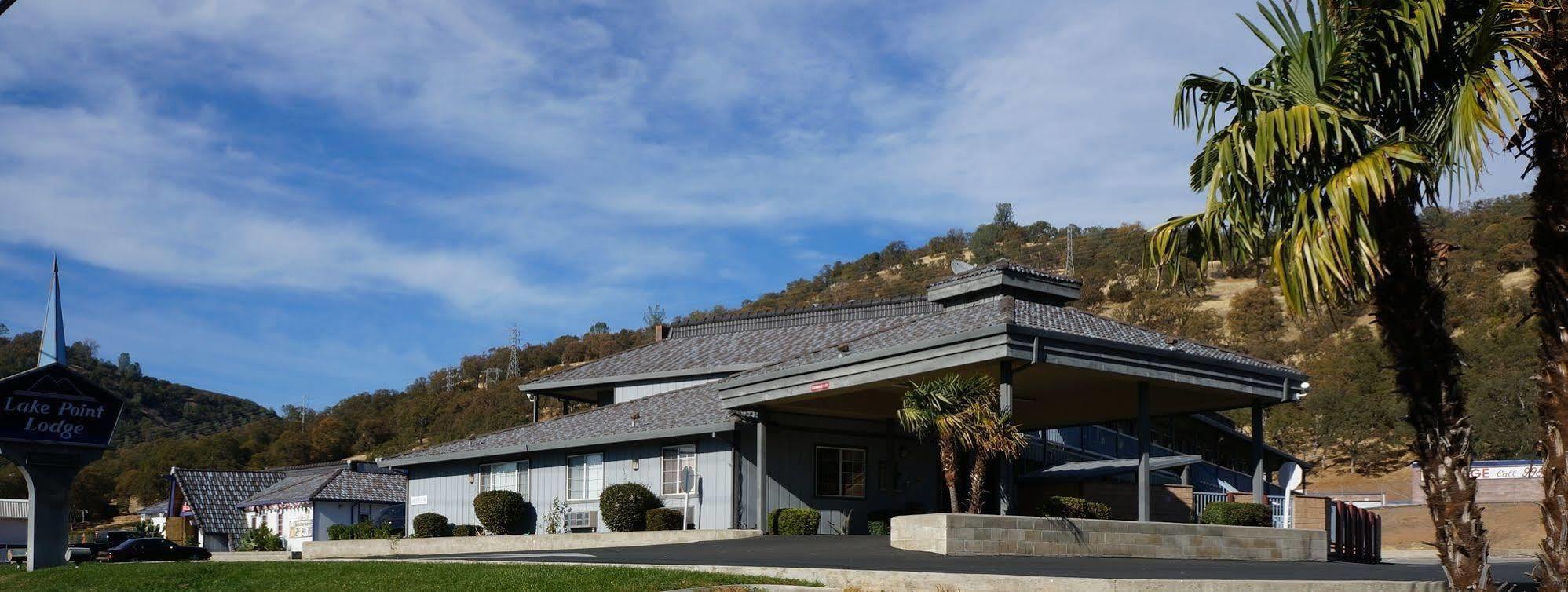 Lake Point Lodge Clearlake Oaks Exterior photo